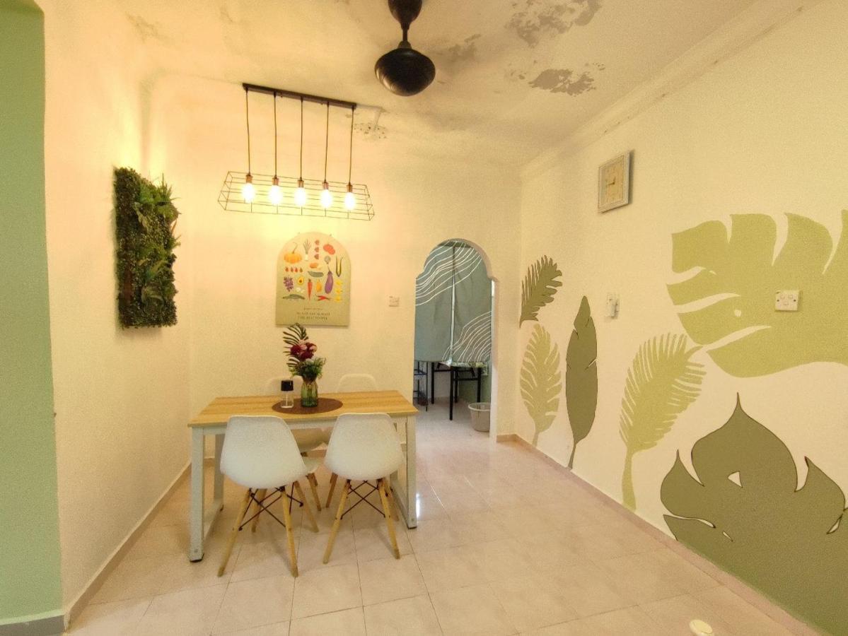 Mini Green Homestay Kulai Exterior photo
