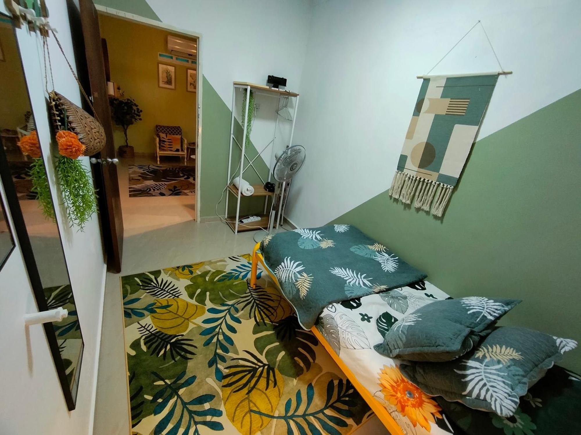Mini Green Homestay Kulai Exterior photo