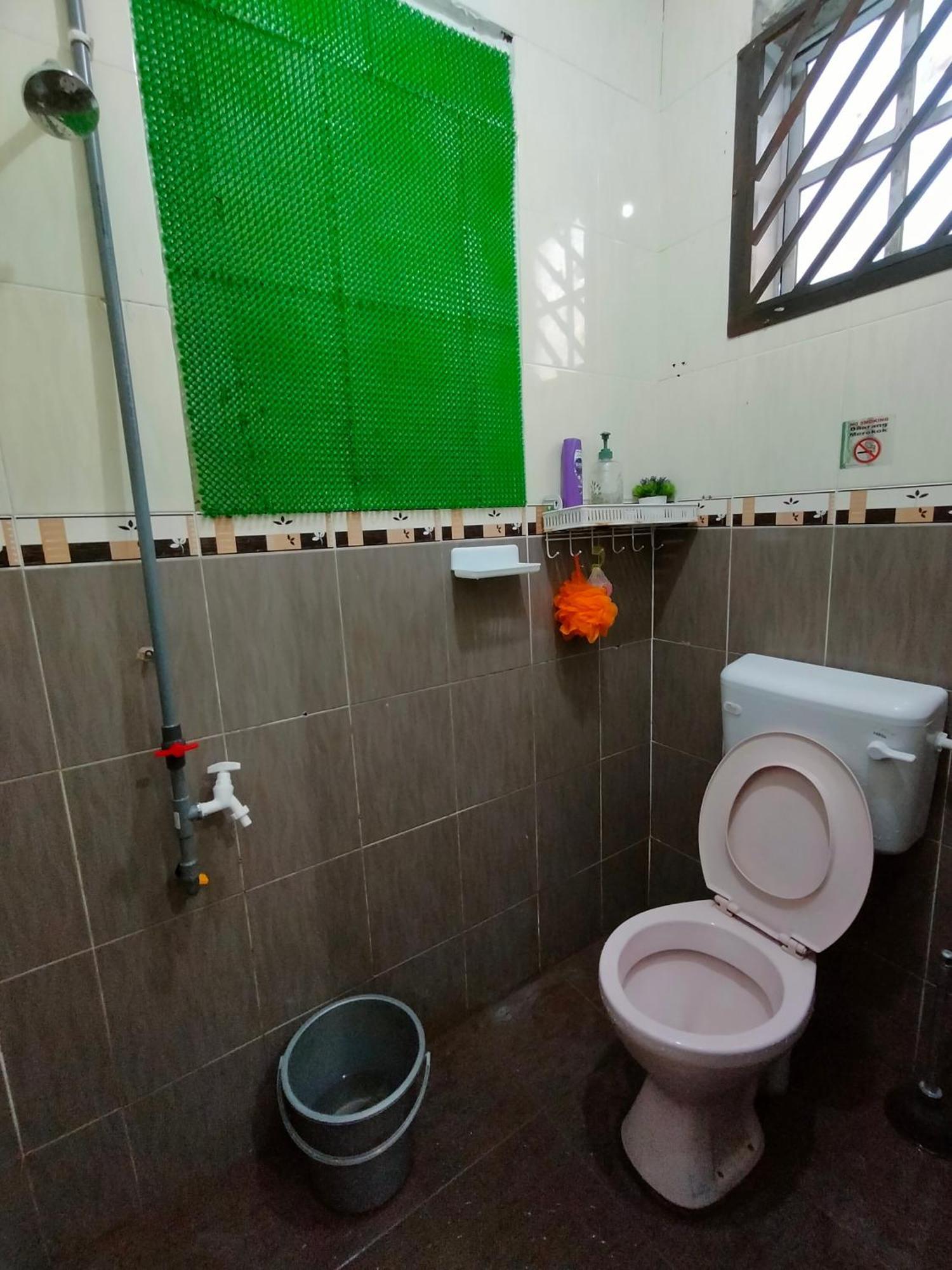 Mini Green Homestay Kulai Exterior photo